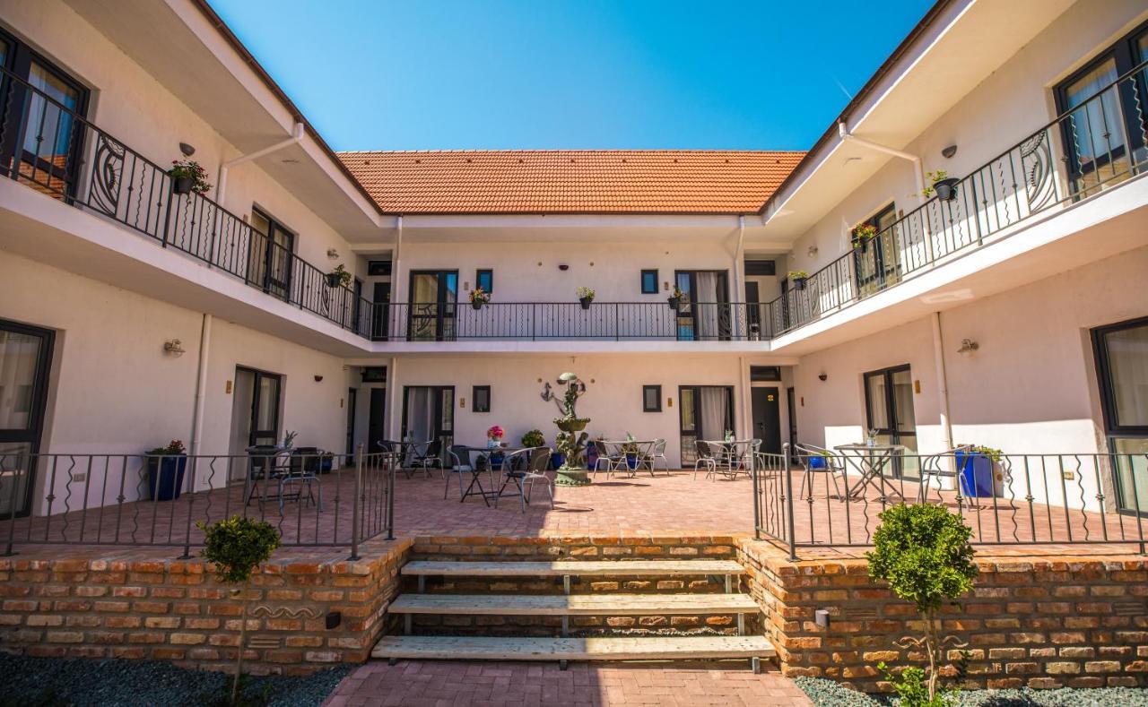 Sunny Border (Adults Only) Hotel Vama Veche Exterior foto
